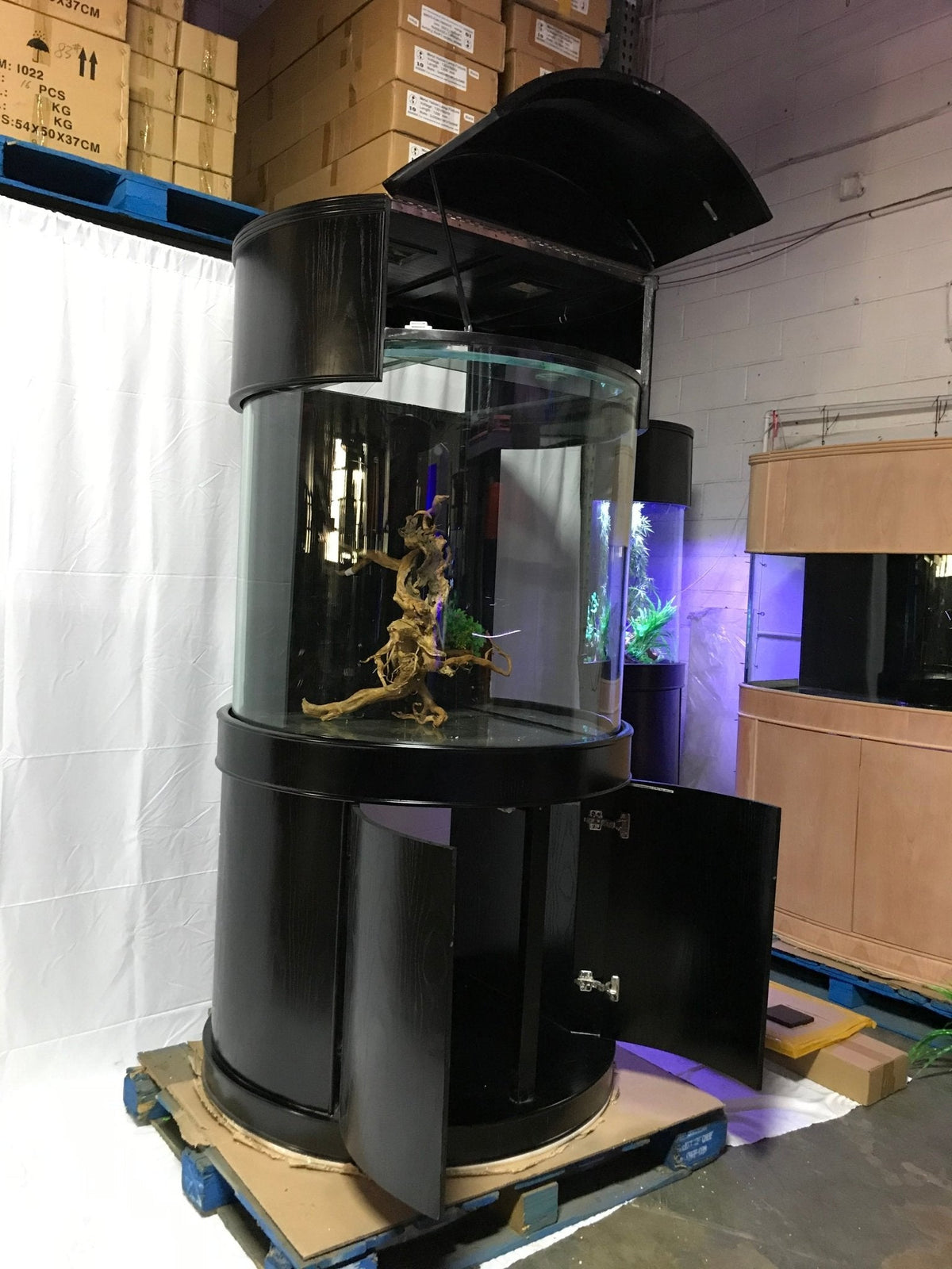 90 Gallon 3/4 Cylinder Glass Reef-Ready Aquarium Set in Abyss Black